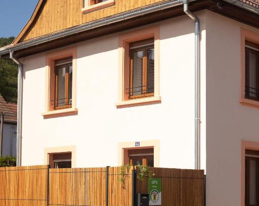 Steinbach House | Gîte Chez Tim