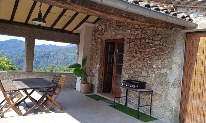 Saint-Jean-du-Gard Apartment | Gîte Dans mas Cévenol Avec Belle vue sur la Vallée et les Montagnes
