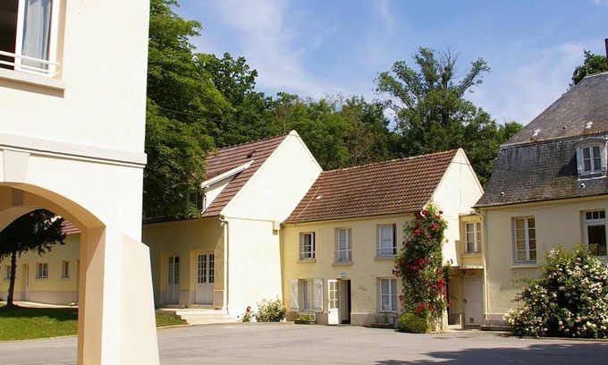 Mery-sur-Marne Bed & Breakfast | Gîte de groupes Méry-sur-Marne