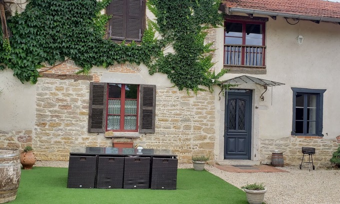 Foissiat House | Gîte de la Ferme du Tilleul