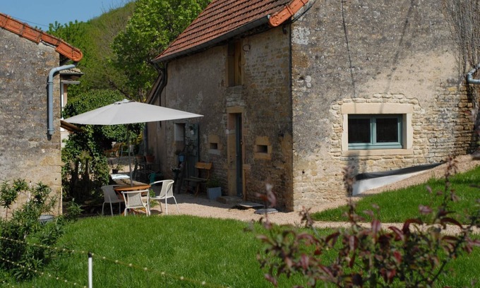 Lournand House | Gîte de la Paille - LOURNAND