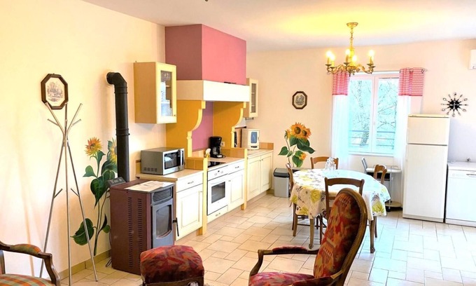 Vrigne-aux-Bois House | GÎTE DE LA ROCHE - VRIGNE AUX BOIS
