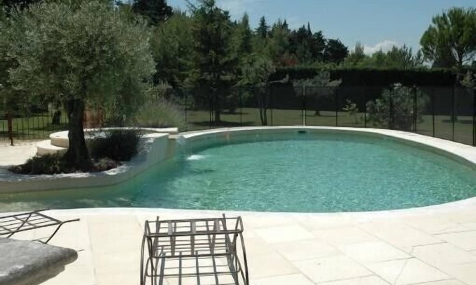 Velleron Villa | Gîte de provence jacuzzi