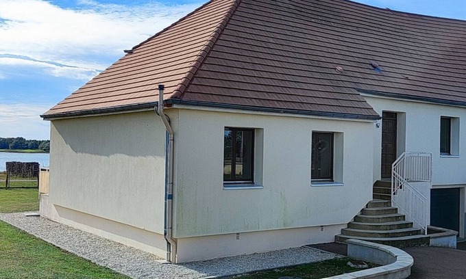 Mathaux Cottage | Gîte du lac de la Forêt D'orient - 6 Personnes - Gîte Avec vue sur le lac