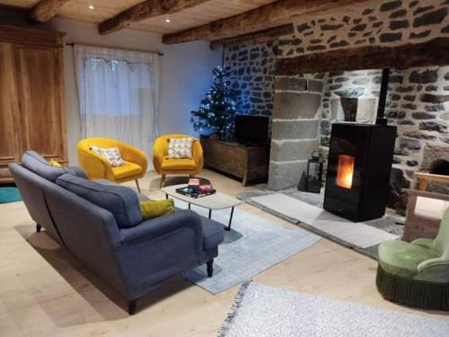 Le Monteil House | Gîte du Milan royal