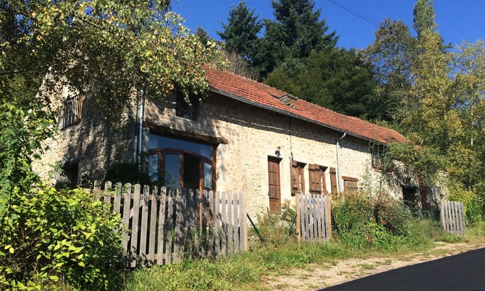 Lormes House | Gîte du Mont Justice Parc du Morvan Ideal for families or groups of friends