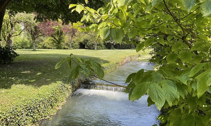 Dordives House | Gîte du Moulin du Mez, Idéal Pour les Amoureux de la Nature