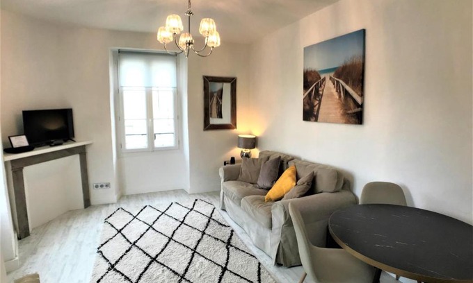 Montmorillon House | Gîte du Pont
