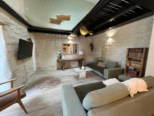Ligre House | Gîte du Puits Chauveau Spa Vignes Chateaux 8pers