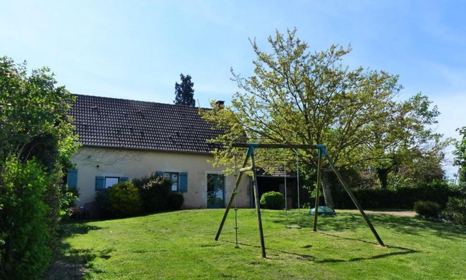 Le Brethon House | Gîte familial avec jardin, terrasse et étang privé - FR-1-489-238