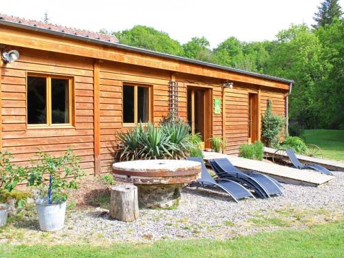 Vernusse House | Gîte familial avec piscine chauffée, sauna et activités sur domaine de 15 hectares - FR-1-489-357