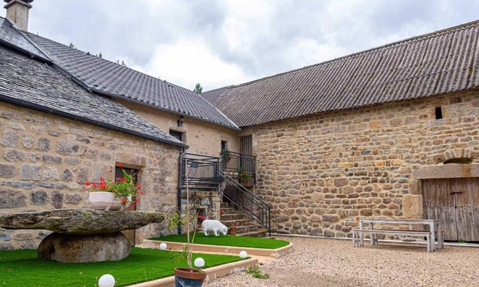 Saint-Etienne-du-Valdonnez House | Gîte des Grands-Parents 4/6 persons