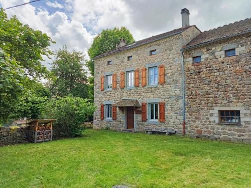 Saint-Symphorien House | Gîte Gîte La Fontaine 10/12 personnes