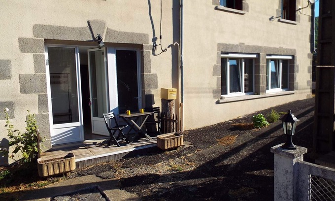 Laveissiere House | Gîte "Grëgory" * self-catering accommodation