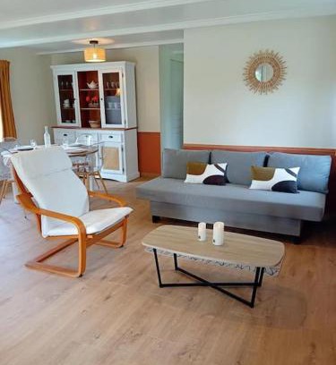 Arthon House | Gîte La Petite Roche