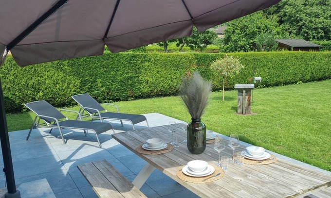Han-sur-Lesse House | Gîte La vie Han Rose