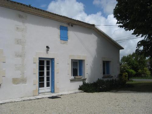 Cozes Apartment | Gîte Le COZILLON