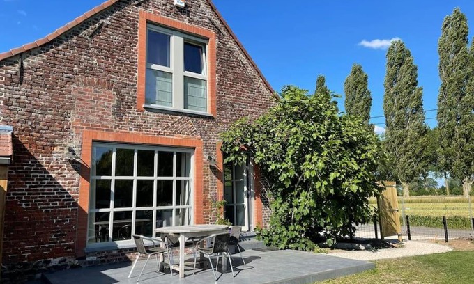Pecq House | Gîte Le petit paradis Esquelmes