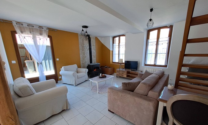 La Ferte-Beauharnais House | Gîte les Petits Solognots/6 Pers