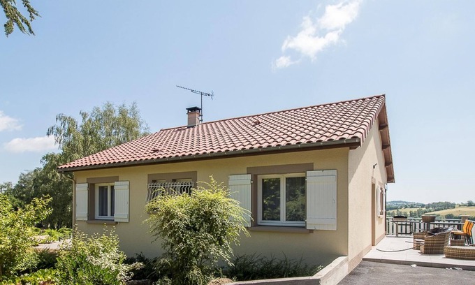 Aydat House | Gîte Neuf et Confortable à Proximité du Lac Daydat