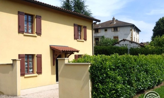 Saint-Germain-Nuelles House | Gîte Plein Soleil - Saint-germain-nuelles