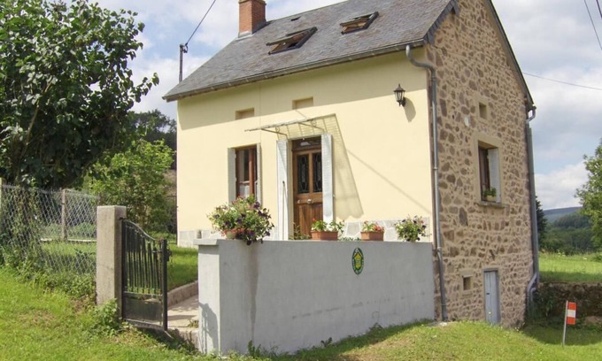 Anost House | Gîte Villié - ANOST - Gîte