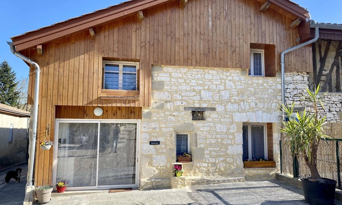 Lavergne Cottage | Gîte with Spa in Lamothe d'Alès