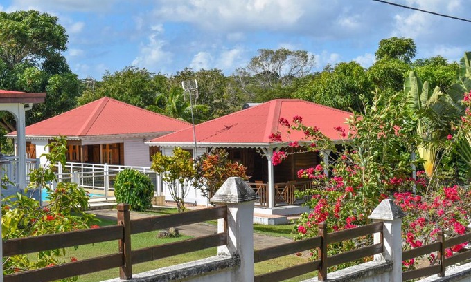Anse-Bertrand House | Gîtes du Domaine de la Canne à Sucre