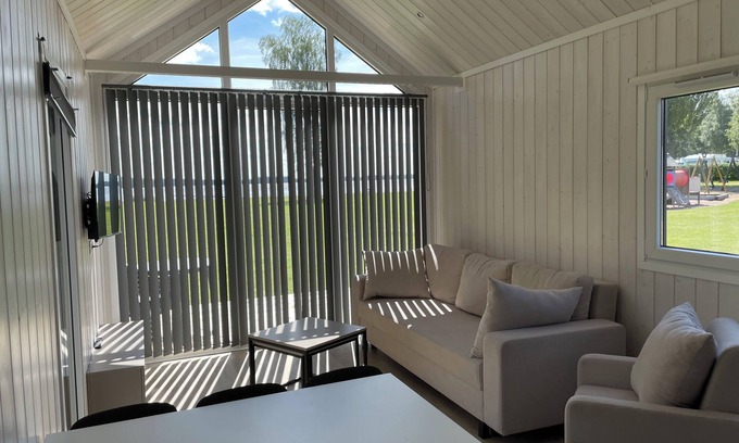 Hovmantorp Cabin | Gökaskratts Camping