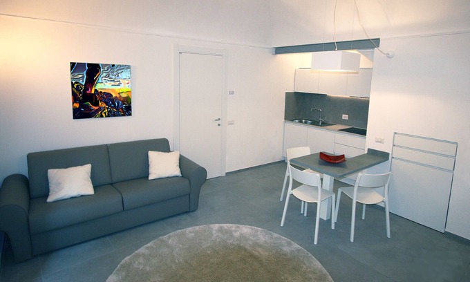 Finalborgo Apartment | G30 Finalborgo Lodging - Design and Relaxation in the Medieval Village (with safe Bike Box)