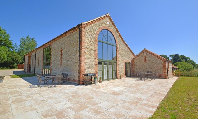 Cromer House | Ga Ga Barn