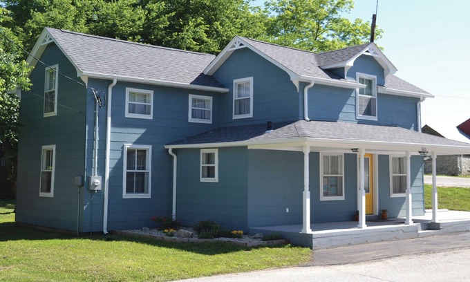 Ste Genevieve House | Gabouri Place ~ Completely Renovated Victorian in Ste. Genevieve's Historic Dist