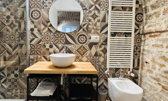 Ripatransone House | GAH house a minute's walk from Italy's narrowest alley, Ripatransone