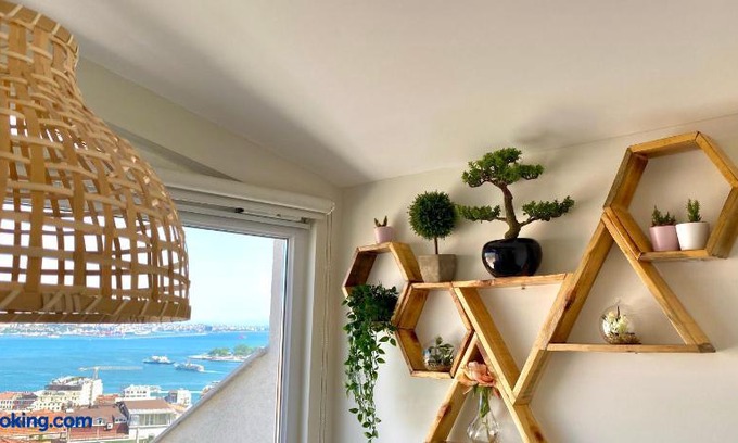 Galata Apartment | Galata Chic Penthouse