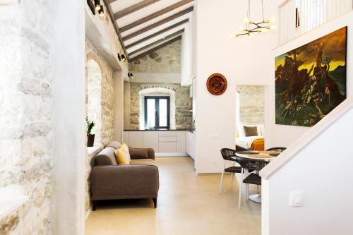 Prcanj Apartment | Galathea House