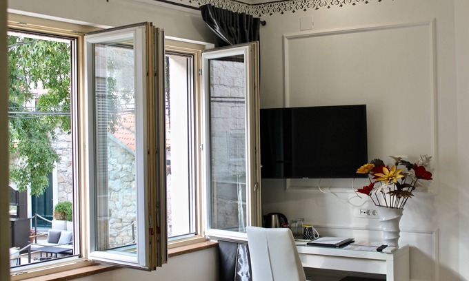 Split Hotel | Galeria Valeria Superior Queen Room