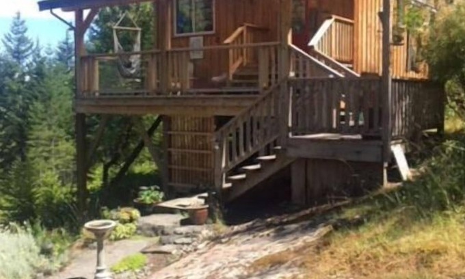 Galiano Cabin | Galiano Cabin Hideaway