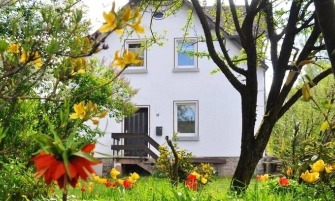 Oberkotzau House | Gallery Cottage - Holiday home near Untreusee, for up to 5 people, (90sqm)