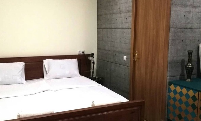 Erebuni Apartment | Gallery guesthouse is the place for art lovers and not only