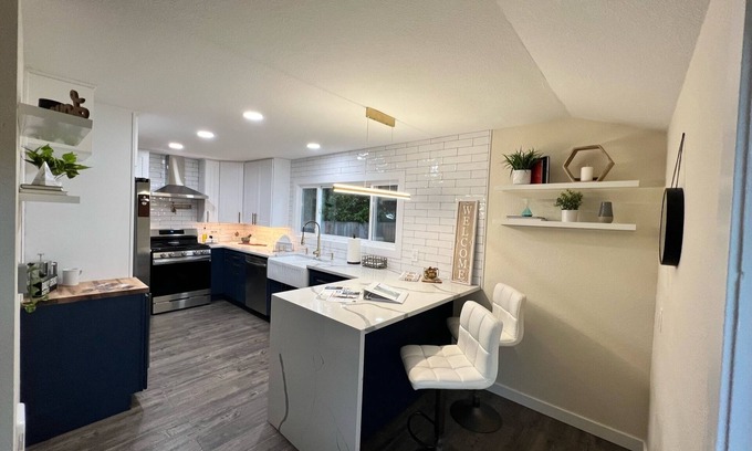 Centralia House | Game-Day Getaway! Modern Home near Downtown, Schools and Stadiums