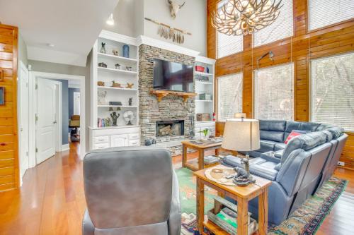 East Ellijay House | Game Room and Fire Pit Riverfront Home in Ellijay!