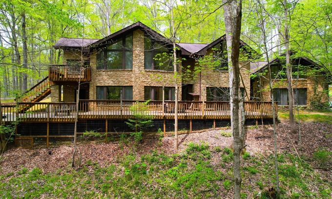 Helmsburg House | Game room, Complete Retreat, Stonehaven