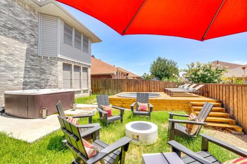 South Arlington House | Game Room, Hot Tub and Pool! Grand Prairie Getaway