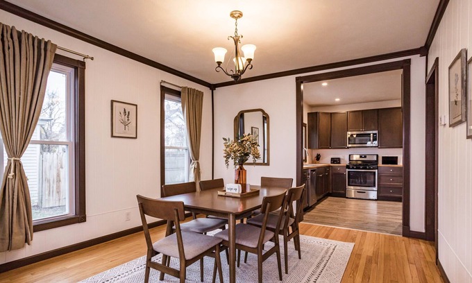 Westside House | Game room. Walk to food/beverage. 5 mins to Downtown, Destiny USA, NYS Fair, SU.
