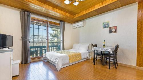 Ganghwa House | Ganghwa Badabit pension