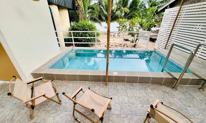 Ban Chang Hotel | GAO Phala beachfront hostel & pool villa