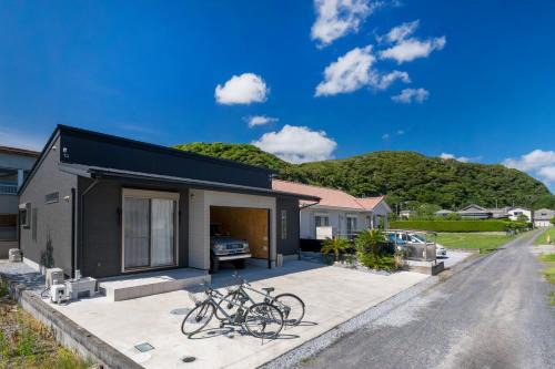Tateyama Apartment | Garage Base TATEYAMA