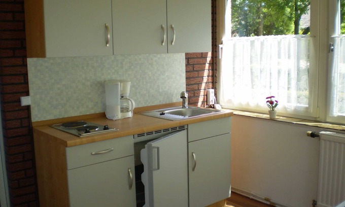 Altfunnixsiel Apartment | Garden apartment on the right - Apartments Otten