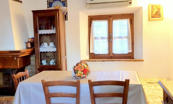 Chiusdino House | Garden Cottage in Chiusdino