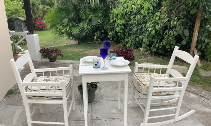 Rodney Bay Cottage | Garden Delight Secret Cottage. Very cosy!